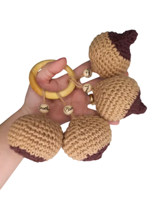 Argola com 4 mini mamas (escolha o tamanho valor altera) - comprar online