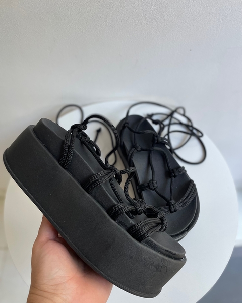 Laura Preta - comprar online