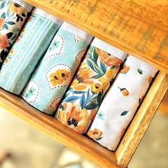 Kit 5 Panos de Prato com Saquinho Presenteável - Florescer - Ceci Petit Home | Feito com Amor
