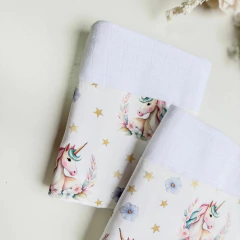 Kit 2 Fraldas de Ombro Bebê 100% Algodão com Saquinho Presenteável - Unicórnio Mágico - Ceci Petit Home | Feito com Amor