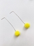 Brinco Pompom Amarelo