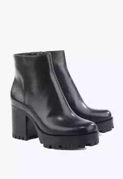 Bota Grunge Salto Medio Preto na internet