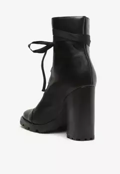 Bota Combat Salto Alto Sofia Tratorada Couro - loja online