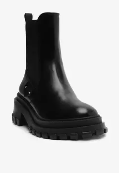 Bota Solado Tratorado Preta - LUAR