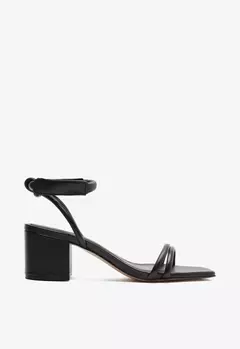 Sandalia Salto Bloco Preto - comprar online
