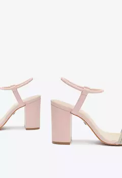 Imagem do sandalia gimenez salto bloco alto rosa