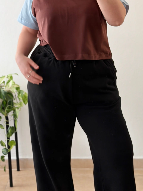 PANTALÓN WIDE BASIC | Negro Rúsico
