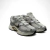 TENIS NIKE V5 RUN BEGE na internet