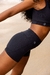 short com costura lateral na internet