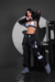 CONJUNTO CALÇA JOGGUER CARGO HOLOGRAFICO E CROPPED HOLOGRAFICO (SEM CASAQUINHO DE TULE)