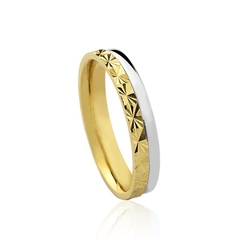 Aliança AL918 4mm Meia cana/Bodas/Trabalhada/Detalhe Ouro Branco em Ouro