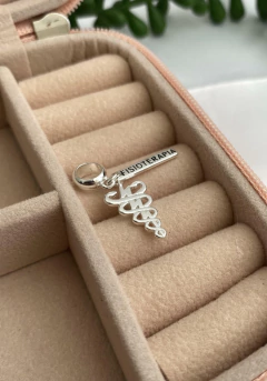 Berloque Profissão Fisioterapia na internet