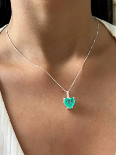 Conjunto Brincos + Colar Coração Zircônia Verde Esmeralda 10mm 45cm Luxo - Mile e Uma Pratas