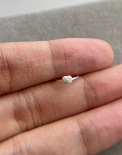 Piercing Torção Coração Cravejado Cristais 9mm