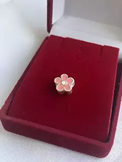 Berloque Separador Flor Rosa Resinado - comprar online