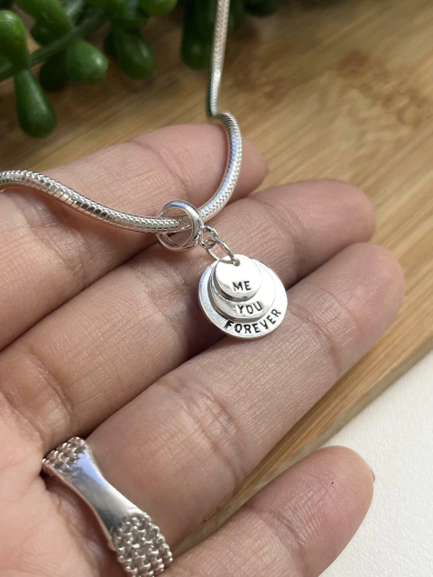 Berloque Medalhas Me You Forever