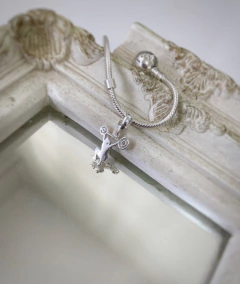 Berloque Mulher Snatch CrossFit na internet