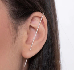 Brinco Ear Pin Torcido - comprar online