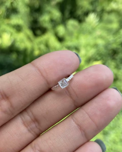 Piercing Fake Zirconia Quadrada