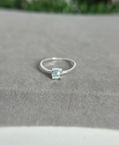 Anel Solitário Zircônia Aquamarine 5mm - comprar online