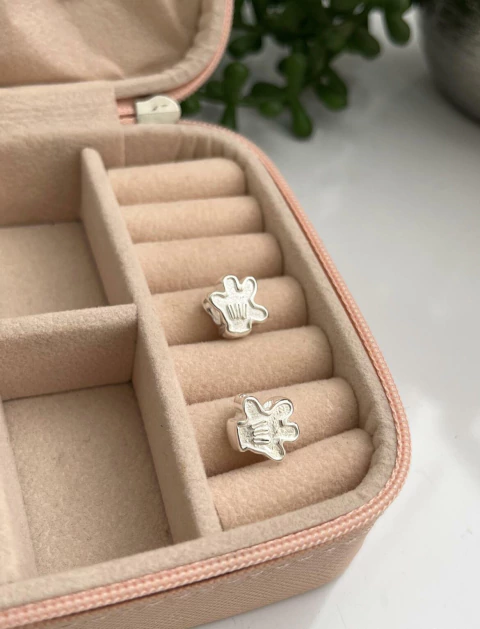 Berloque Separador Mão de Mickey