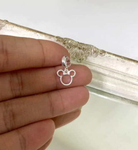 Berloque Mickey Vazado Liso