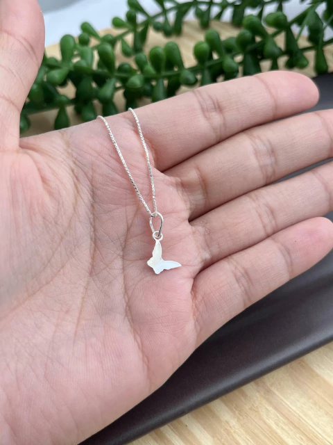 Colar Borboleta 10x7mm 45cm