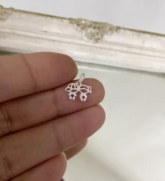 Pingente Casal Filhos Vazados com Ponto de Luz Rosa e Azul