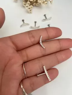 Piercing Cravejado Zircônias Cristais Com Haste Em Aço Inoxidável