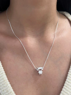 Colar Menina Cravejada Zircônias Cristais 12mm 45cm - comprar online