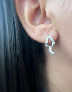 Brinco Orgânico 17x8mm - comprar online