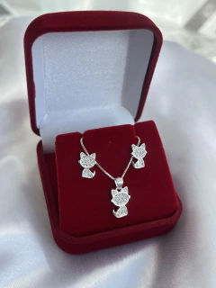 Conjunto Gatinho Cravejado Cristais 40cm - comprar online