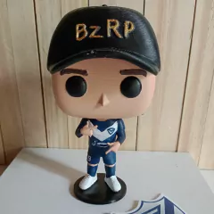 Muñeco Funk Brian Romero en internet