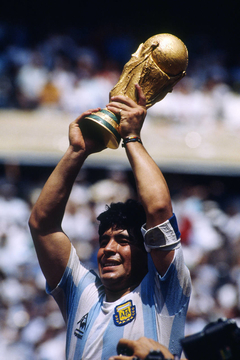 Bastidor Maradona en internet