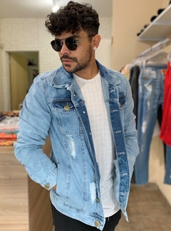 jaqueta jeans destroyed personalizada -leão na internet