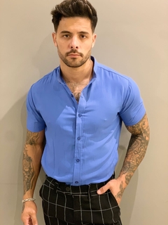 camisa gola padre linho azul
