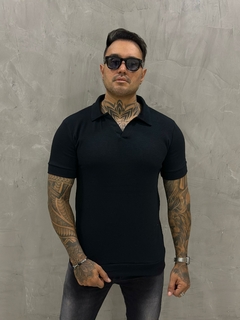 camiseta gola polo com elastano
