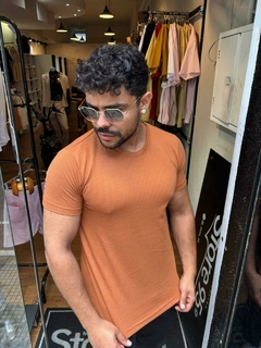 Camiseta Texturizada Premium - Terracota - comprar online