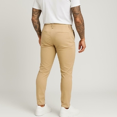 Imagem do kit 3 calça alfaiataria slimfit exclusiva preta, bege e verde
