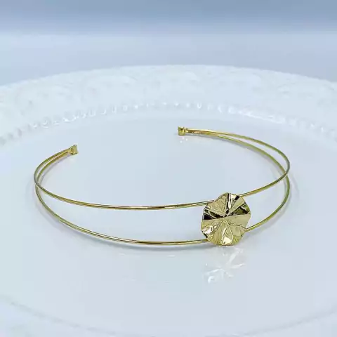 Choker gargantilha vazada com circulo trabalhado folheado