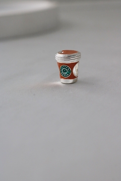 Berloque Starbucks Separador na internet