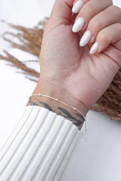 Colar Sphere & Pulseira Dots na internet
