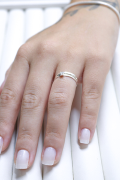 Aliança Minimalista Diana 2MM de Namoro - PRATA 950 - loja online