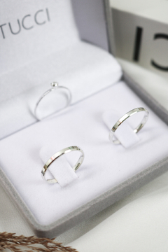 Par de Alianças Diana 2MM de Namoro + Anel Brinde - comprar online