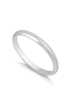 Aliança Minimalista Luna 2MM de Namoro - PRATA 950
