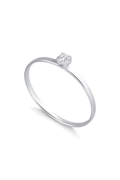 Anel de prata 925 solitário Light com pedra central, design delicado e elegante.