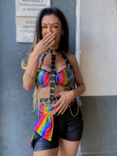 Short rainbown na internet