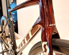 SCOTT ADDICT 30 en internet