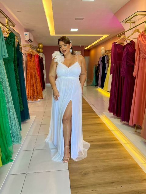 Vestido Branco com fluflu na alça e fenda TM44 Second Hand