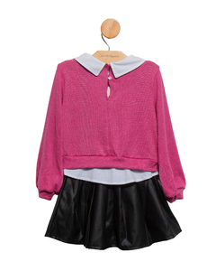 Conjunto de saia em eco couro e blusa com gola bordada na internet